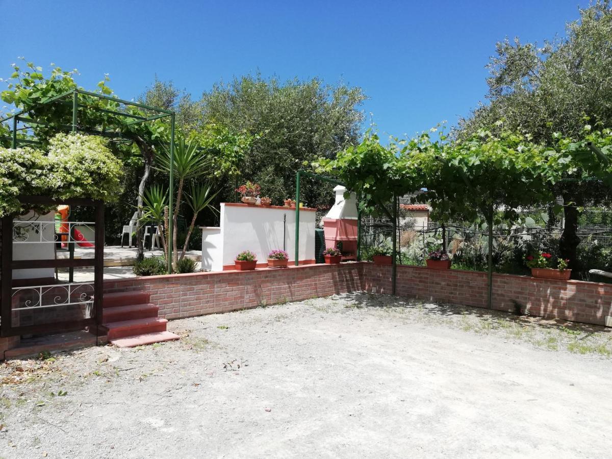 Fabiene Familyholidays Gelsonia Cefalú Exterior foto