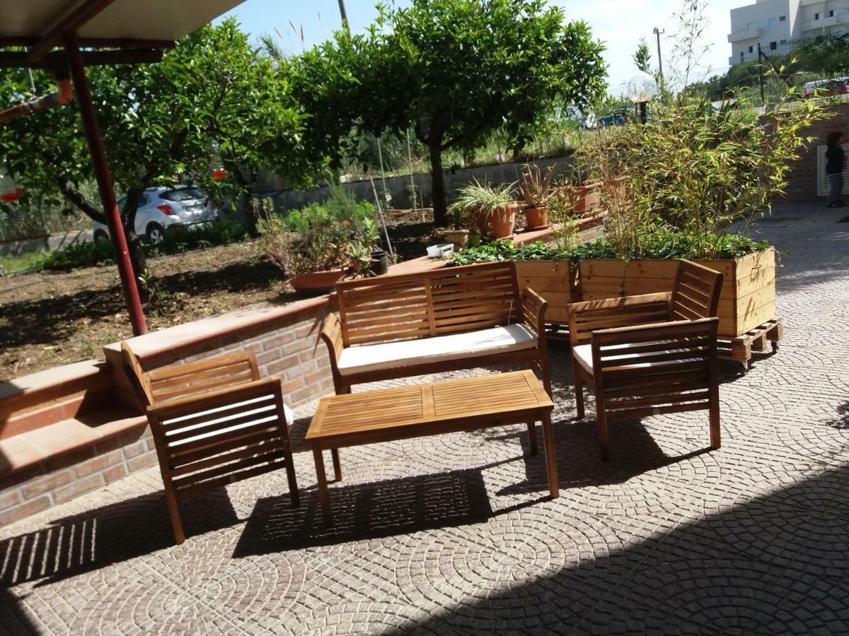 Fabiene Familyholidays Gelsonia Cefalú Exterior foto